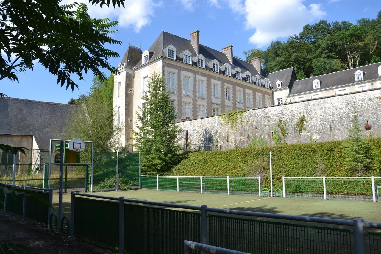 Chateau De Saint Ouen Les Vignes 外观 照片
